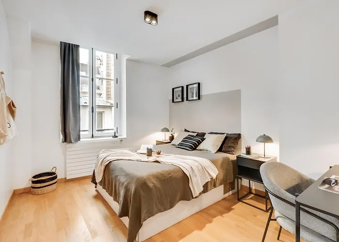 Vicomte - 2 A Les Halles *